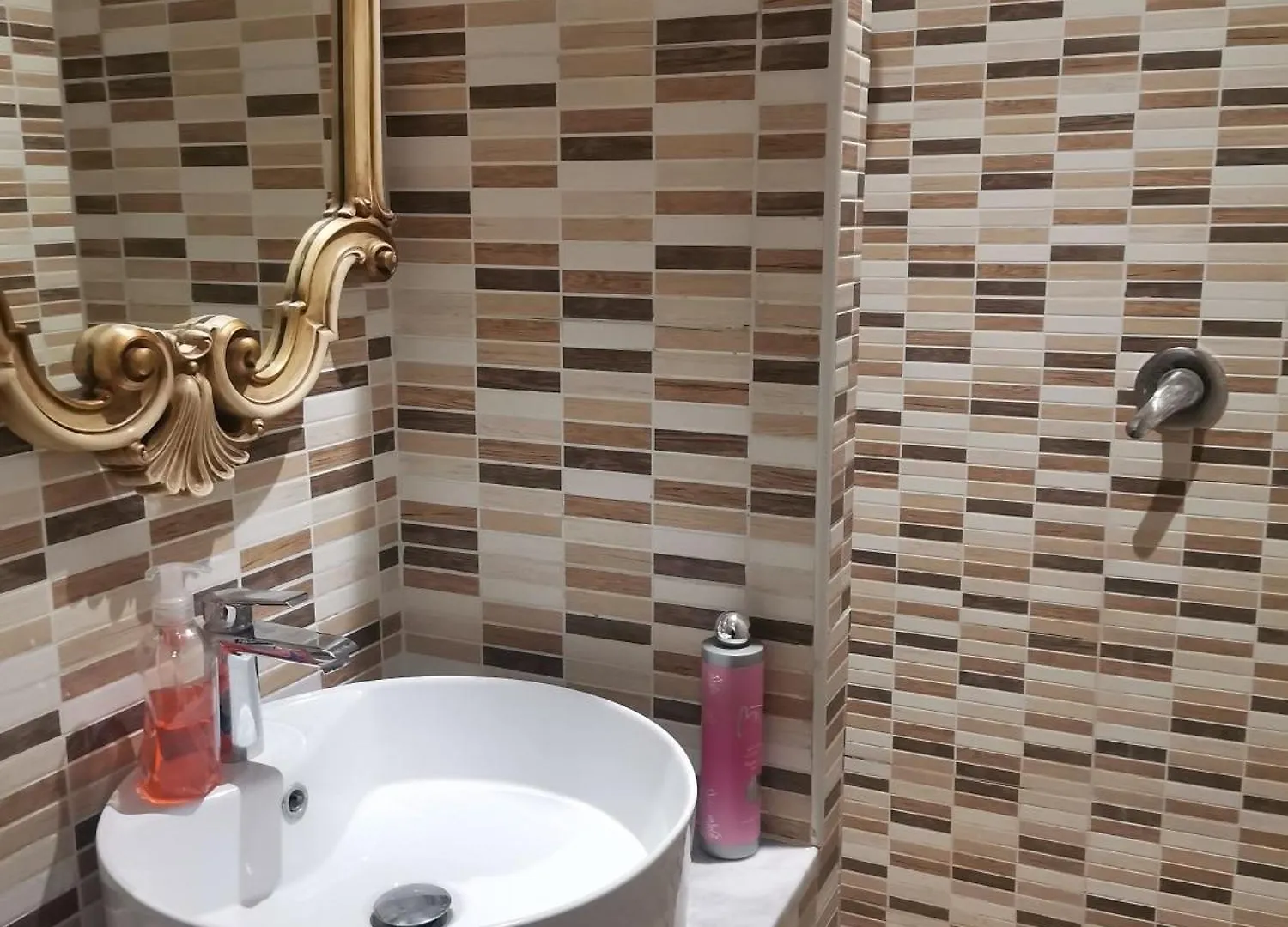 B&B Milancenisio 0*, Milan Italy